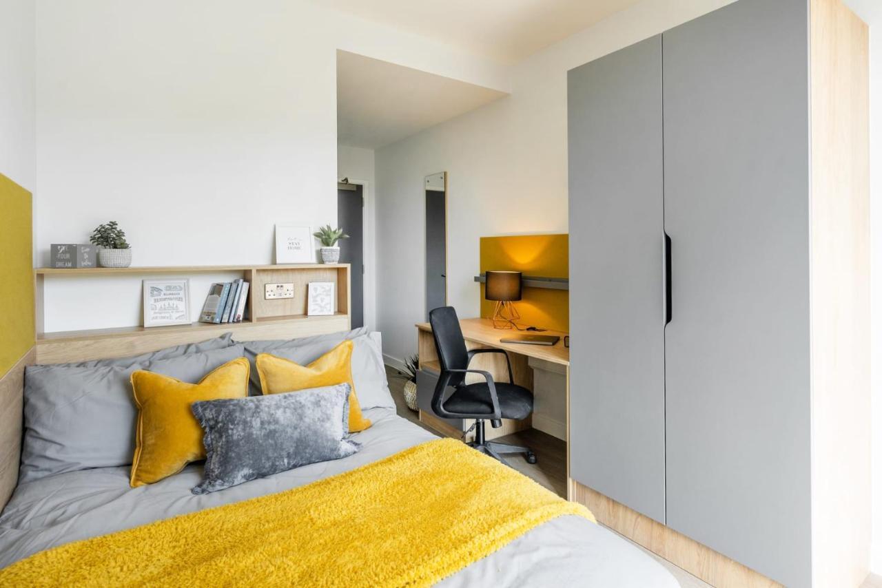 For Students Only Modern Studios And Ensuite Bedrooms With Shared Kitchen At Hillfort House In Brighton Exterior photo