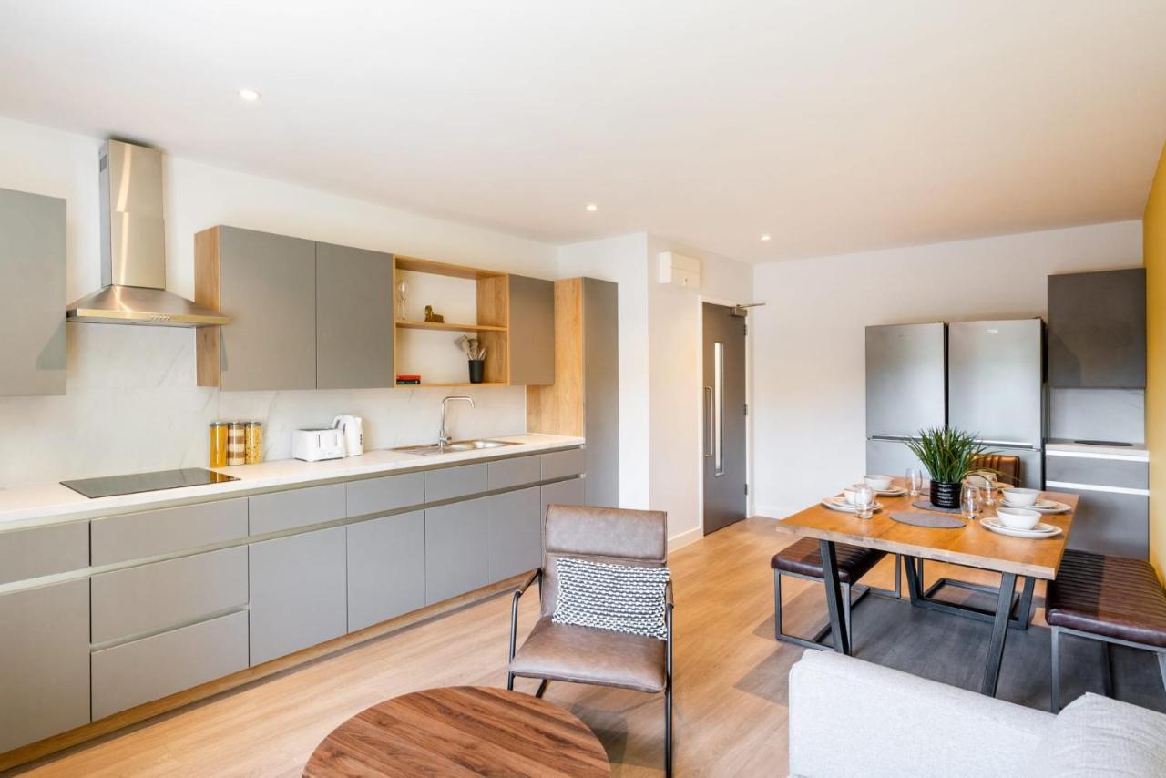 For Students Only Modern Studios And Ensuite Bedrooms With Shared Kitchen At Hillfort House In Brighton Exterior photo